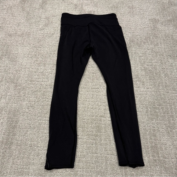 Athleta Stash Pocket Tight with zippers - S - Picture 3 of 3